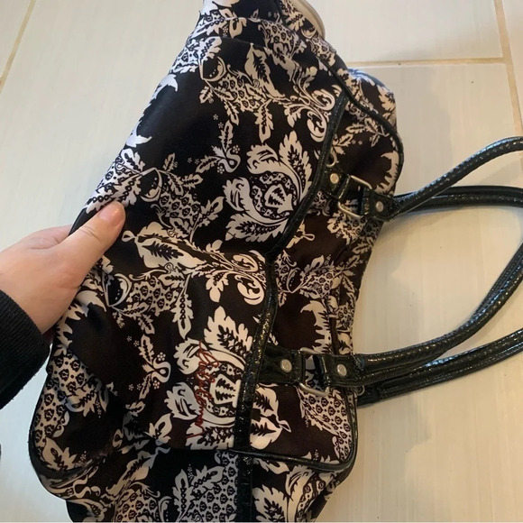 Lululemon Black White Floral  Lace Print Bag - Picture 8 of 11